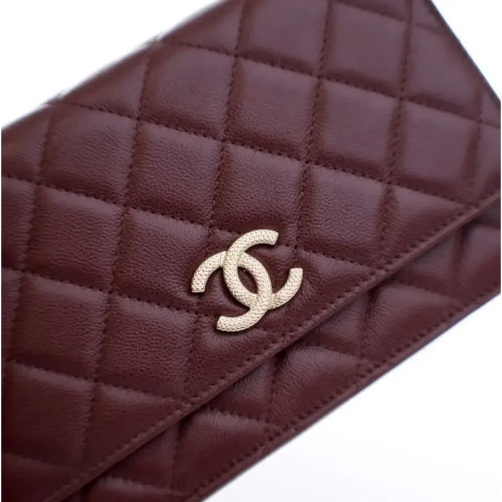 Chanel Burgundy Caviar Seasonal Wallet On Chain